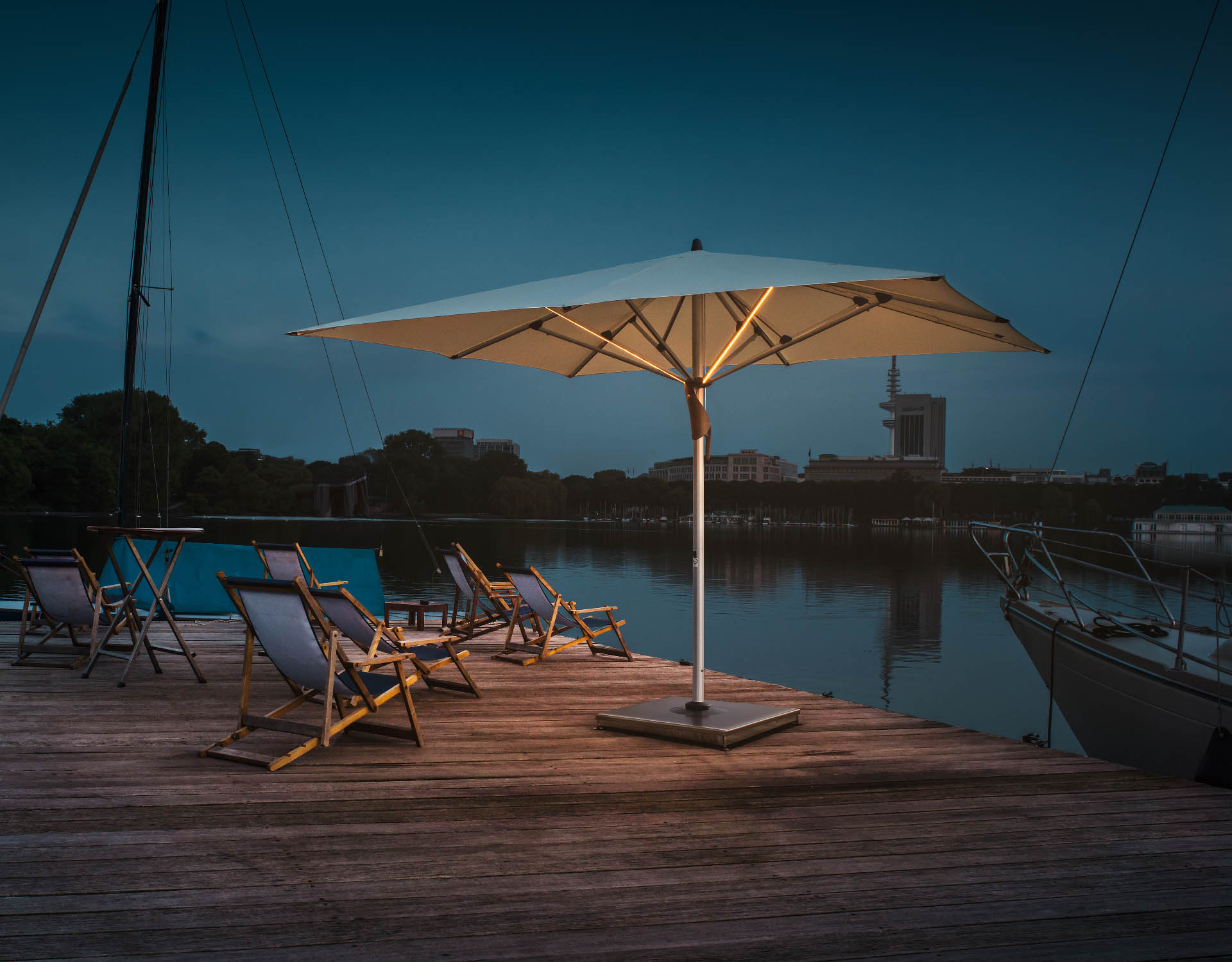 Glatz Fortello LED Sonnenschirm für Tag & Nacht LAMBERT
