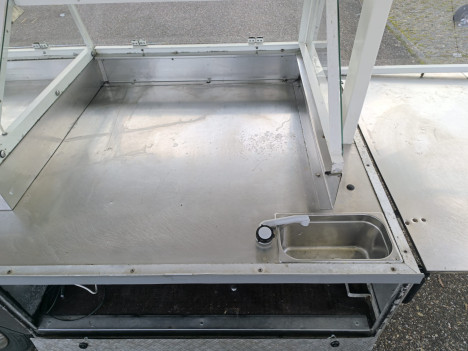 whatsapp-image-2025-12-04-at-08.15.57